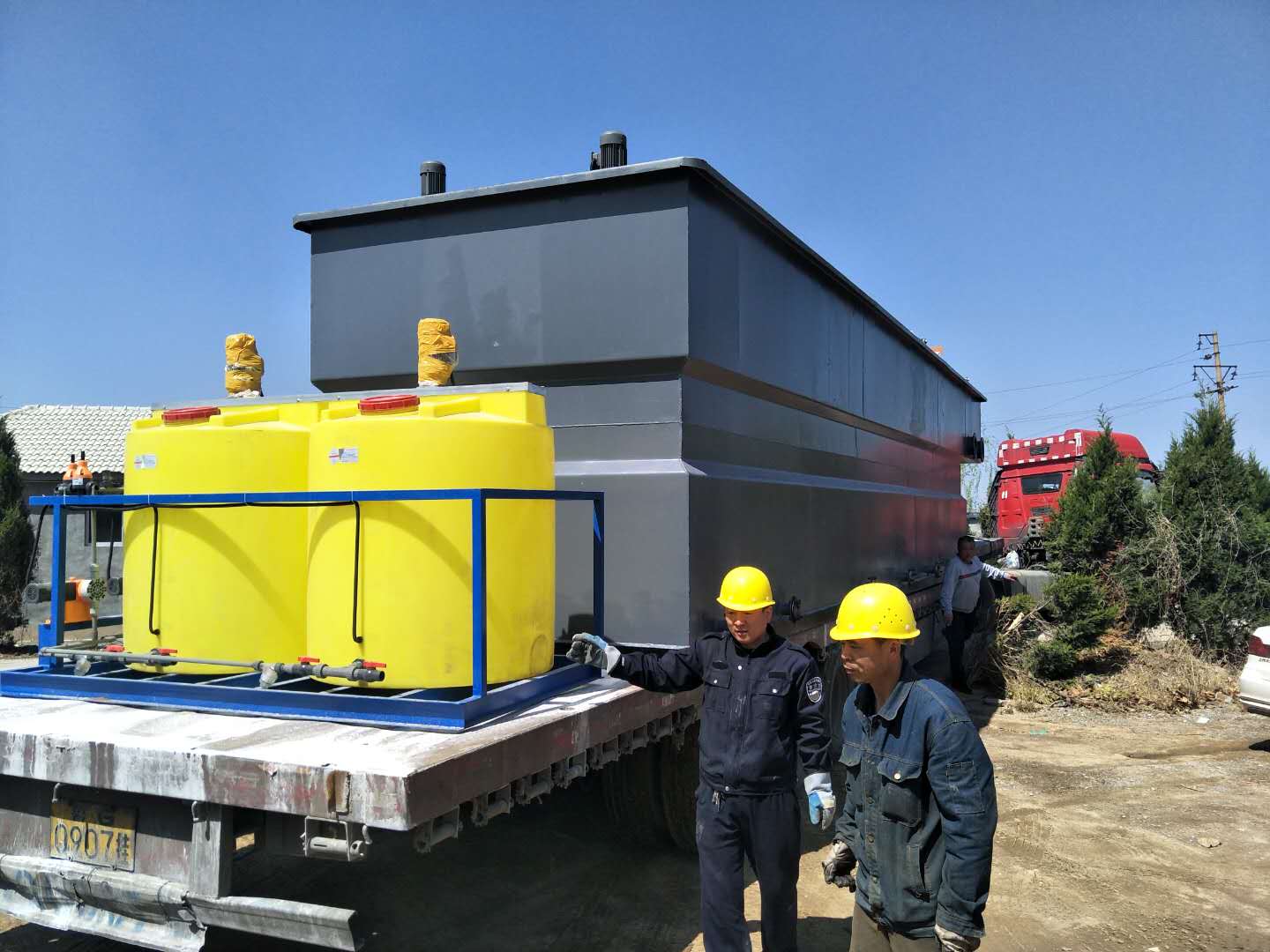 溶氣氣浮機(jī)(圖1)