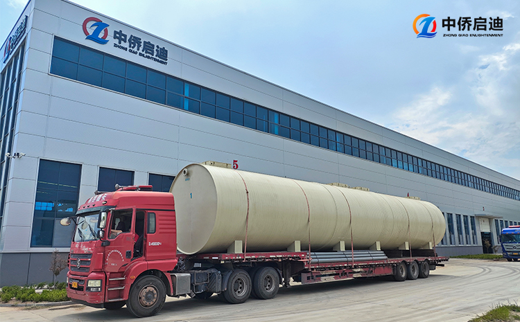 PP一體化污水處理設(shè)備安裝現(xiàn)場(chǎng)(圖1)