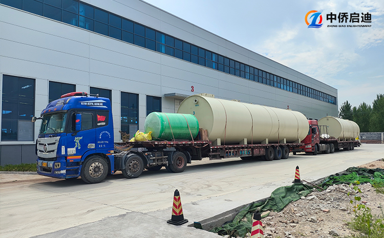 PP一體化污水處理設(shè)備安裝現(xiàn)場(chǎng)(圖2)