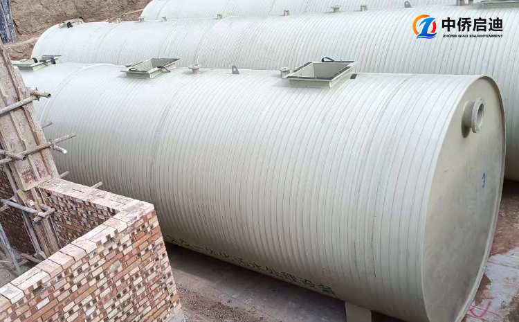 PP一體化污水處理設(shè)備安裝現(xiàn)場(chǎng)(圖5)